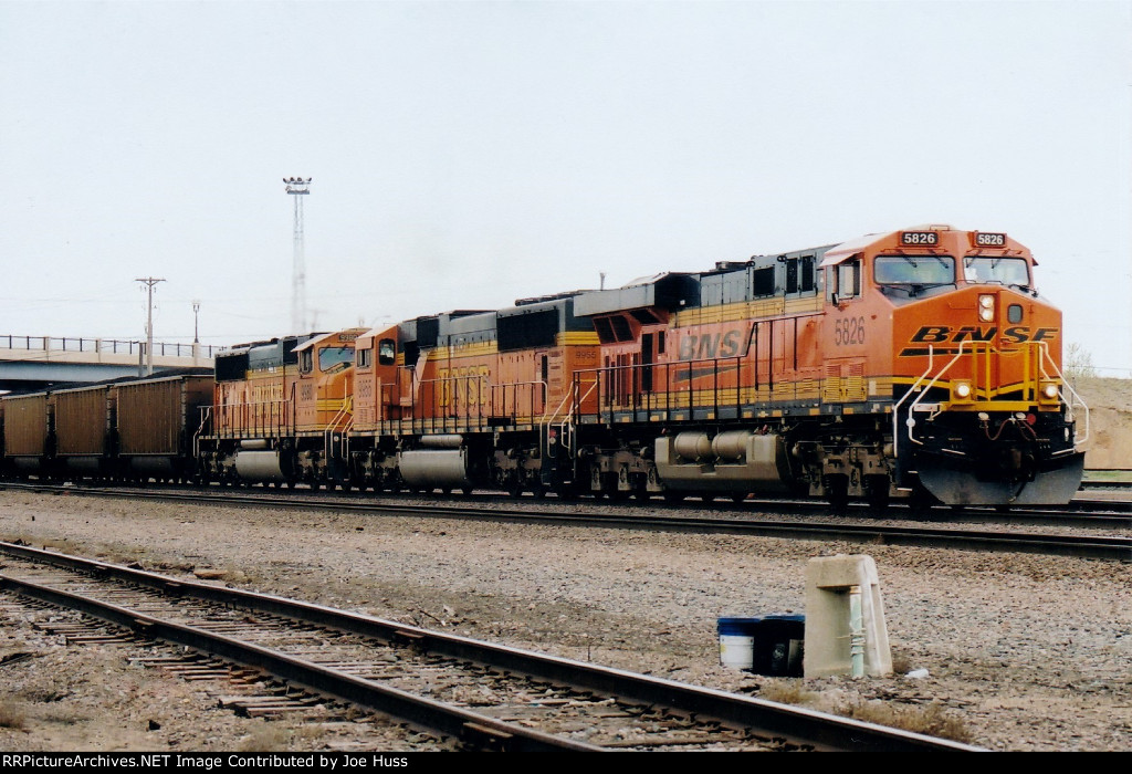 BNSF 5826 East